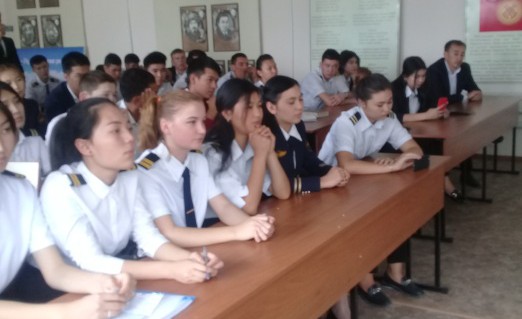 В Кыргызском авиационном институте им. И. Абдраимова  была проведена декада  посвященная Государственному языку.