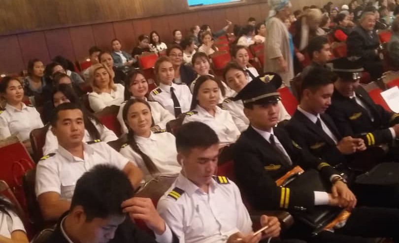 28 сентября 2018 года студенты Кыргызского авиационного института им. И. Абдраимова  посетили творческий  вечер поэзии  молодых акынов Кыргызстана
