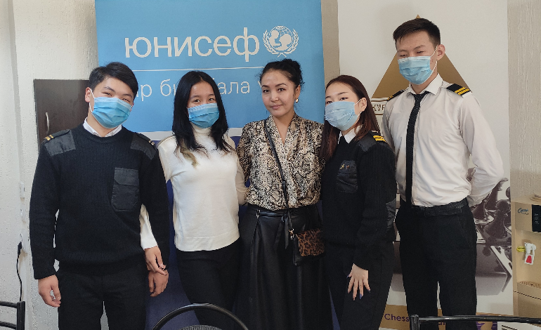 Институт Кыргыз Республикасынын шахмат федерациясынын Алкыш катын алды 