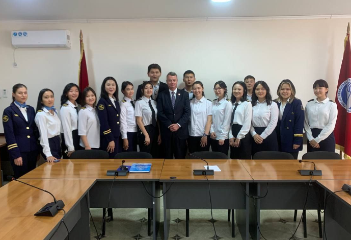 3 июня состоялся визит в Кыргызский авиационный институт им.И.Абдраимо...